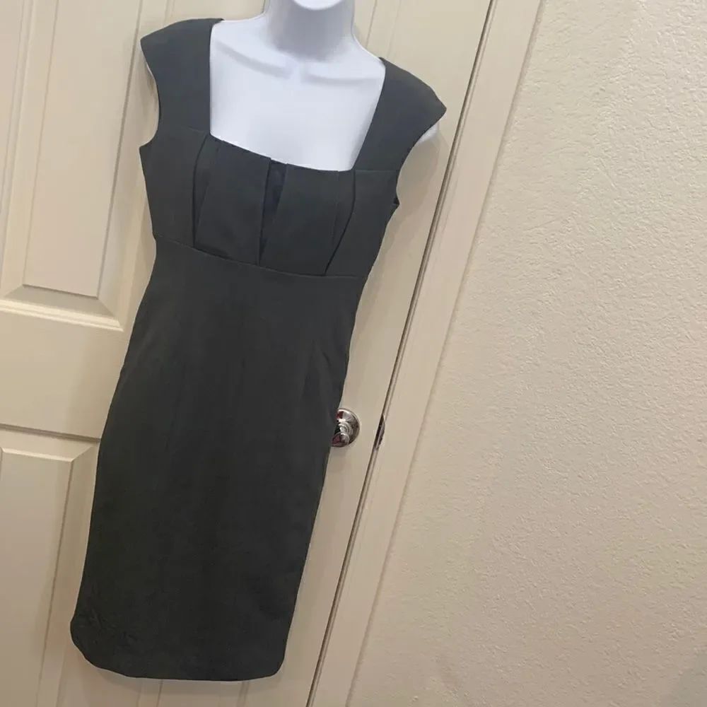 Calvin Klein Size  Square Neck Pleated Bust Short Sleeve Gray Midi Dress